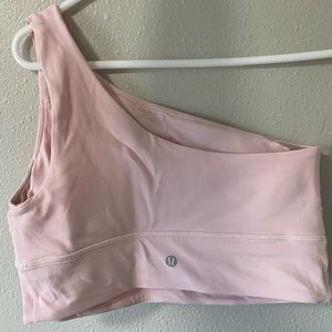 LULULEMON || one shoulder align bra.